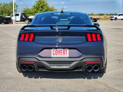 2026 Ford Mustang Dark Horse