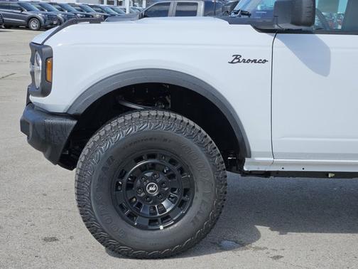 Oxford White 2026 Ford Bronco Big Bend