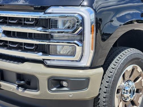 Agate Black Metallic 2026 Ford F-250 King Ranch