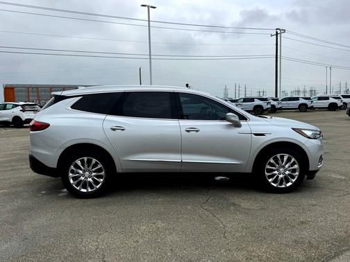 Quicksilver Metallic 2018 Buick Enclave Premium