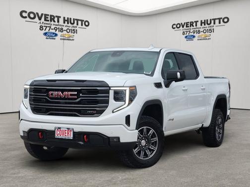 Summit White 2025 GMC Sierra 1500 AT4