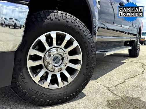 2022 Ford F-350 LARIAT