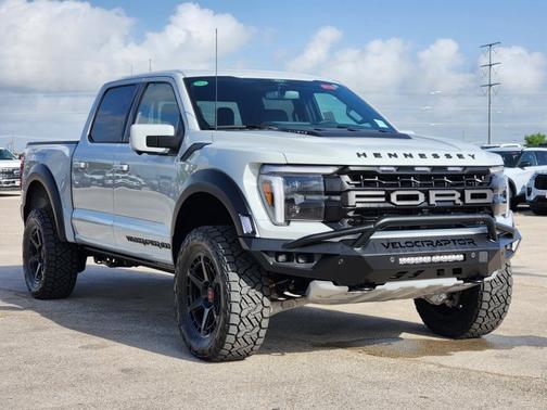 Avalanche 2026 Ford F-150 Raptor