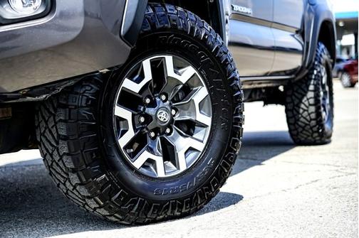 2021 Toyota Tacoma Base