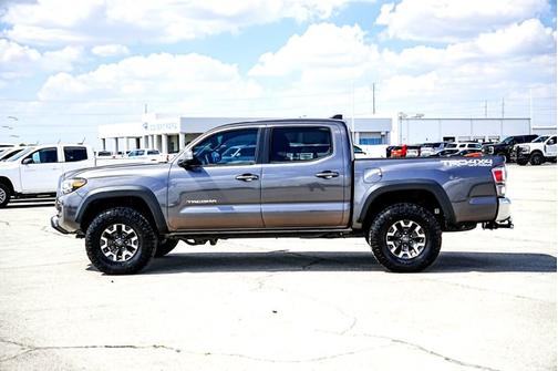 2021 Toyota Tacoma Base