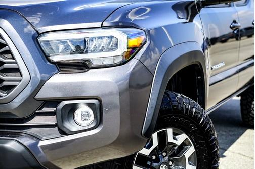 2021 Toyota Tacoma Base