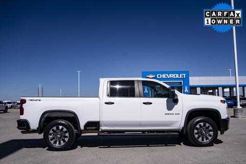 2022 Chevrolet Silverado 2500 Custom