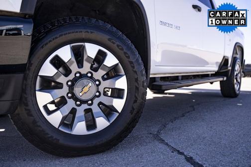 2022 Chevrolet Silverado 2500 Custom