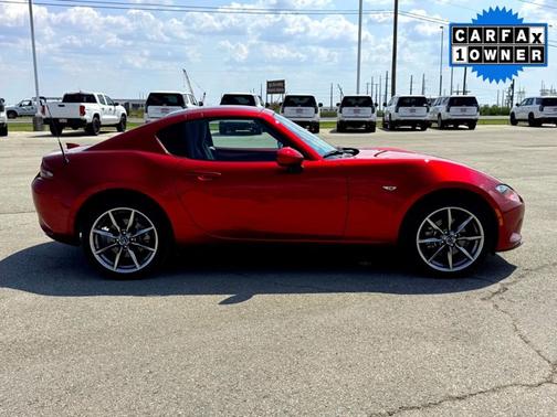 2022 Mazda MX-5 Miata RF Grand Touring