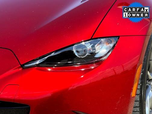 2022 Mazda MX-5 Miata RF Grand Touring