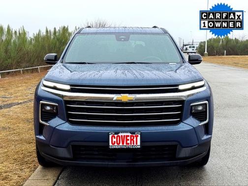 2025 Chevrolet Traverse AWD LT