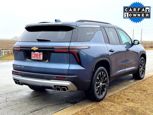 2025 Chevrolet Traverse AWD LT