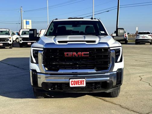 Summit White 2024 GMC Sierra 2500 Pro