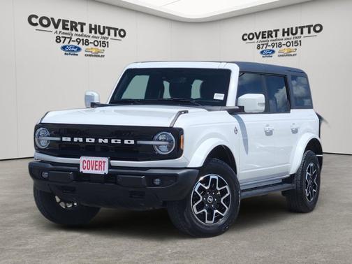 White 2024 Ford Bronco Outer Banks