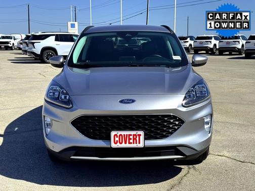 2022 Ford Escape Titanium Hybrid