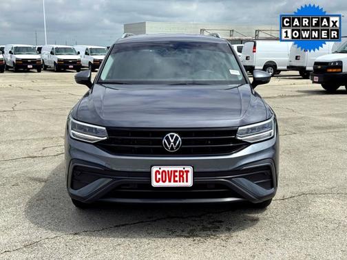 Gray 2024 Volkswagen Tiguan 2.0T SE