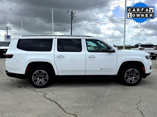 Bright White Clearcoat 2024 Jeep Wagoneer L Series II