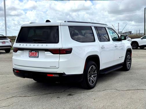 Bright White Clearcoat 2024 Jeep Wagoneer L Series II