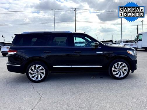 2024 Lincoln Navigator Reserve