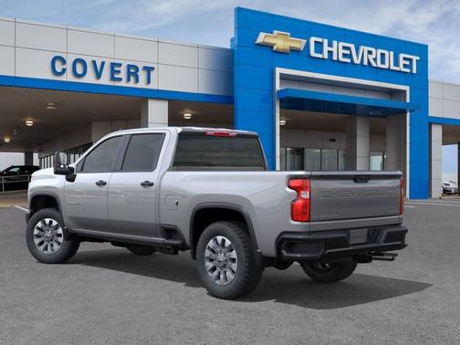 Sterling Gray Metallic 2026 Chevrolet Silverado 2500 Custom