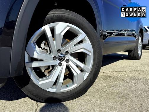 2021 Volkswagen Atlas 3.6L V6 SE w/Technology