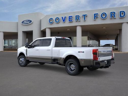 Star White Metallic Tri-Coat 2026 Ford F-350 King Ranch