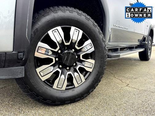 2024 GMC Sierra 2500 Denali