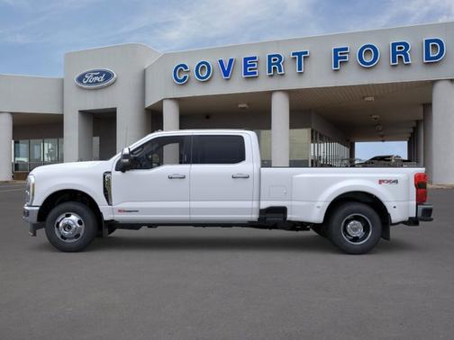 Star White Metallic Tri-Coat 2026 Ford F-350 King Ranch