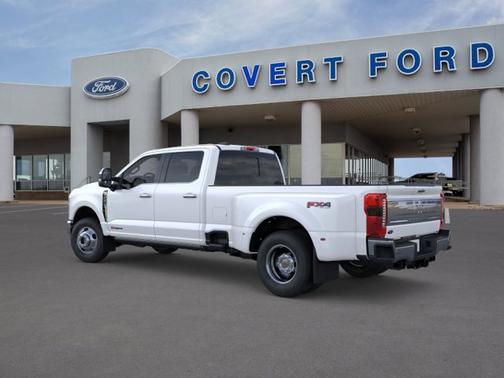 Star White Metallic Tri-Coat 2026 Ford F-350 King Ranch