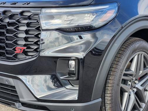Black Metallic 2026 Ford Explorer ST