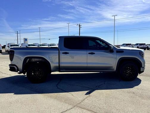 2023 GMC Sierra 1500 Pro