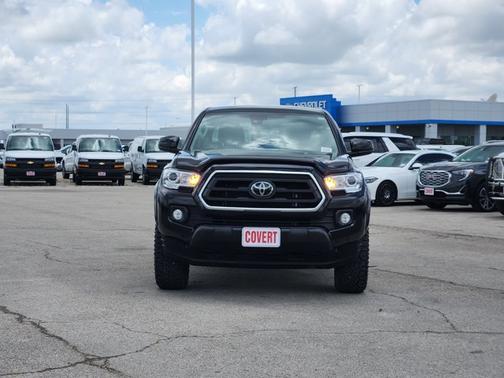Black 2023 Toyota Tacoma SR5