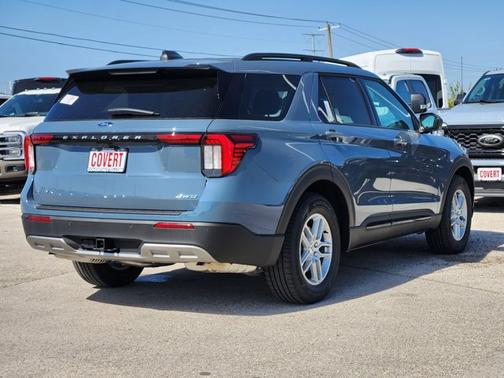 Vapor Blue 2026 Ford Explorer Active