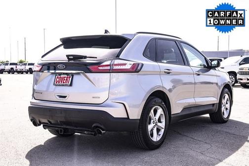 2020 Ford Edge SE
