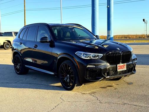 2021 BMW X5 M50i