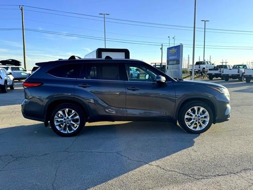 2021 Toyota Highlander Limited