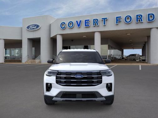 Star White Metallic Tri-Coat 2026 Ford Explorer Active