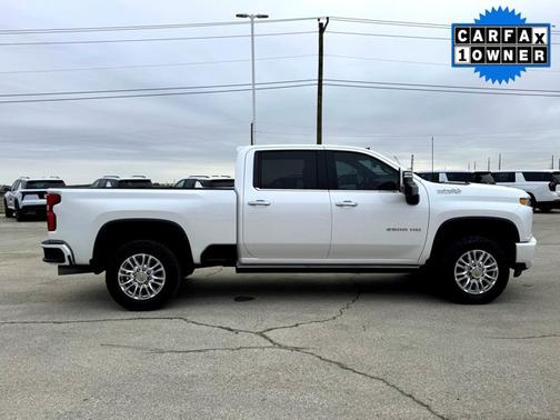 2022 Chevrolet Silverado 2500 High Country