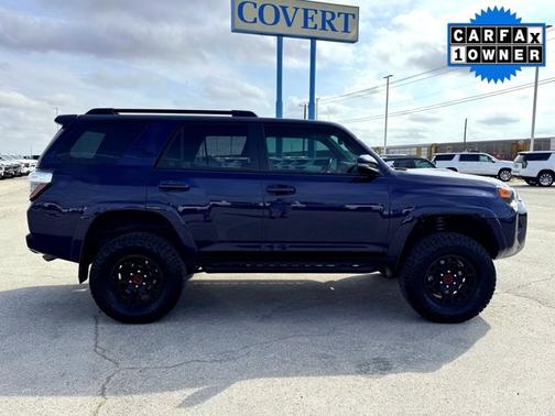 2022 Toyota 4Runner TRD Off Road