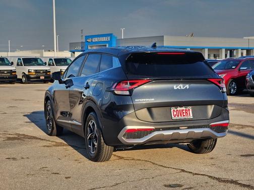 Gravity Gray 2023 Kia Sportage LX