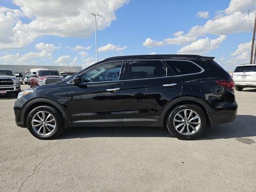 Becketts Black 2019 Hyundai Santa Fe XL SE