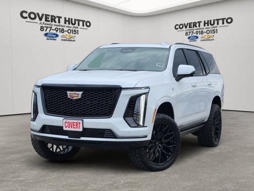 Vibrant White Tricoat 2026 Cadillac Escalade 4WD Sport