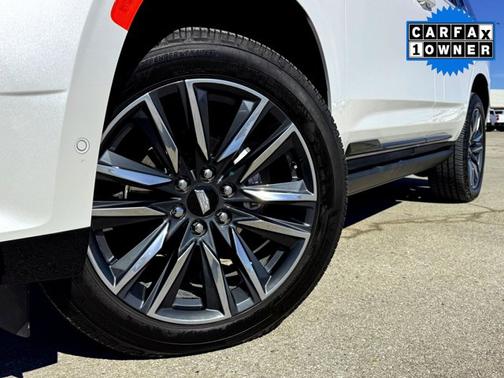 2023 Cadillac Escalade 4WD Sport Platinum