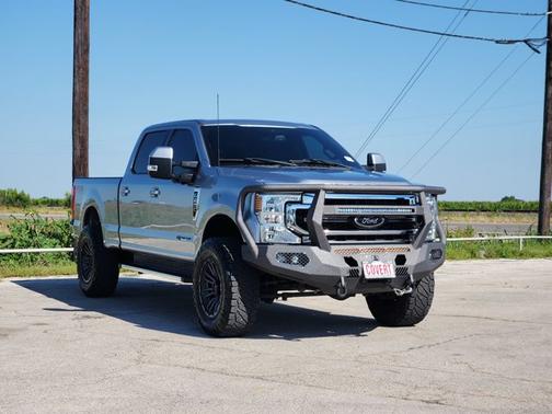Silver 2022 Ford F-250 LARIAT