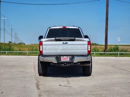 Silver 2022 Ford F-250 LARIAT