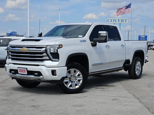 Iridescent Pearl Tricoat 2024 Chevrolet Silverado 3500 High Country