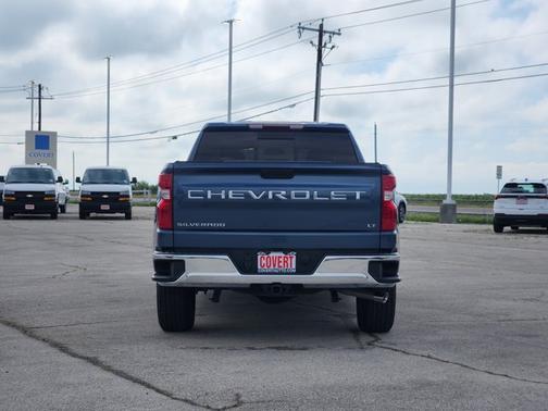 Lakeshore Blue Metallic 2024 Chevrolet Silverado 1500 LT