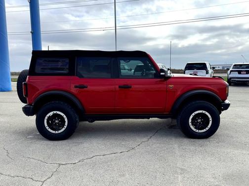 2021 Ford Bronco Badlands