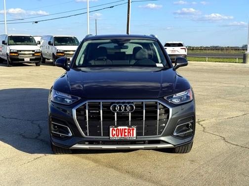 2023 Audi Q5 Premium Plus