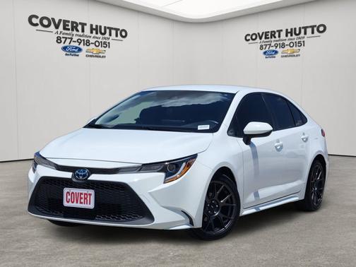 Silver 2022 Toyota Corolla Hybrid LE